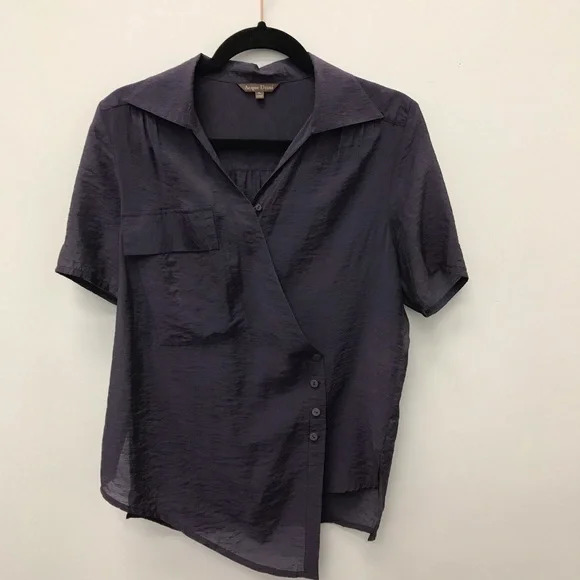 Asymmetrical Dark Purple Short Sleeve Blouse - Picture 10 of 11